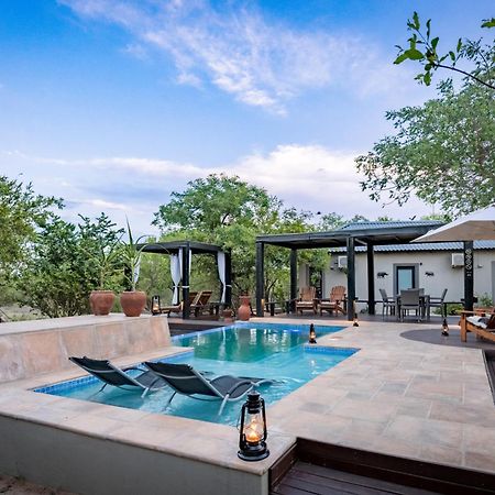 The Baobab Bush Lodge And Villa 호에드스프뤼트 외부 사진