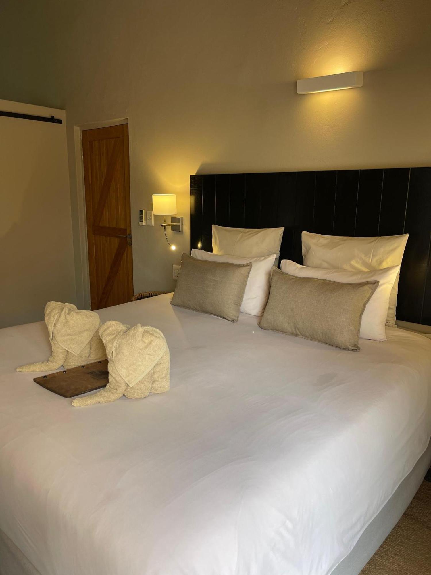 The Baobab Bush Lodge And Villa 호에드스프뤼트 외부 사진