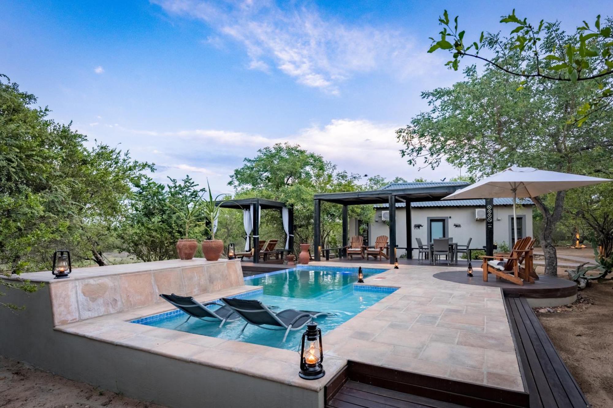 The Baobab Bush Lodge And Villa 호에드스프뤼트 외부 사진