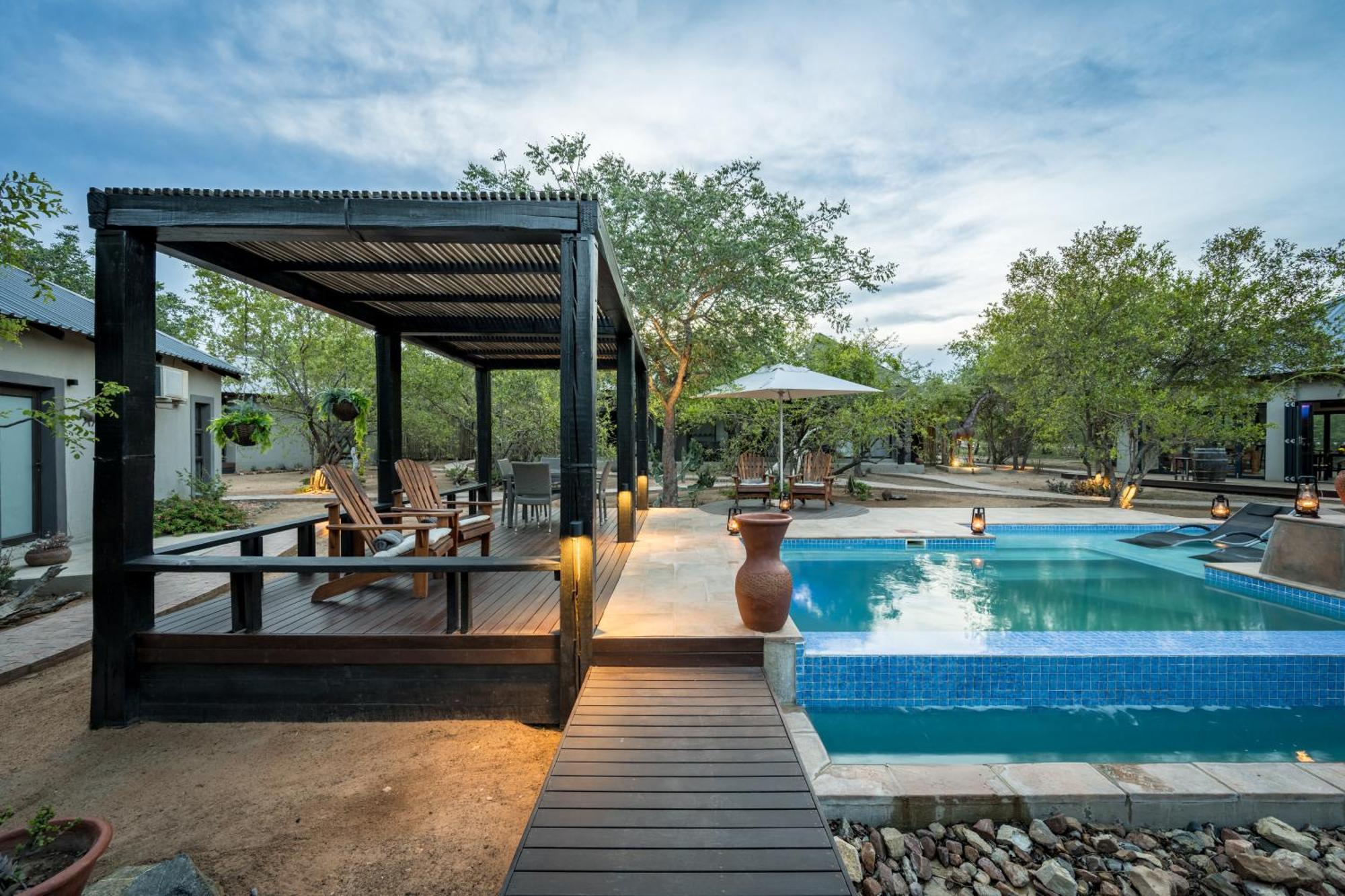 The Baobab Bush Lodge And Villa 호에드스프뤼트 외부 사진
