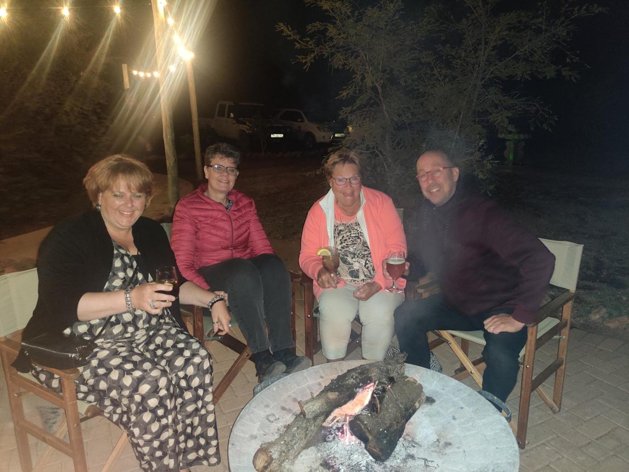 The Baobab Bush Lodge And Villa 호에드스프뤼트 외부 사진