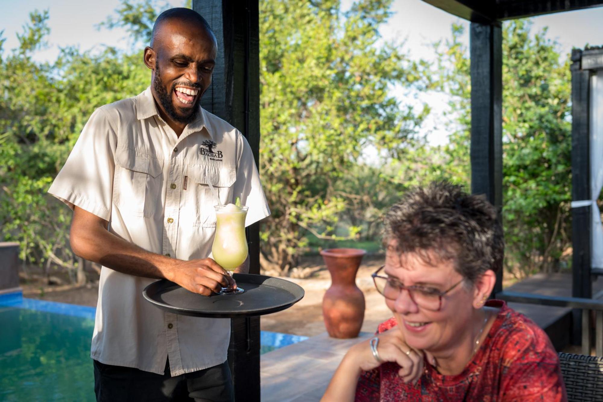 The Baobab Bush Lodge And Villa 호에드스프뤼트 외부 사진