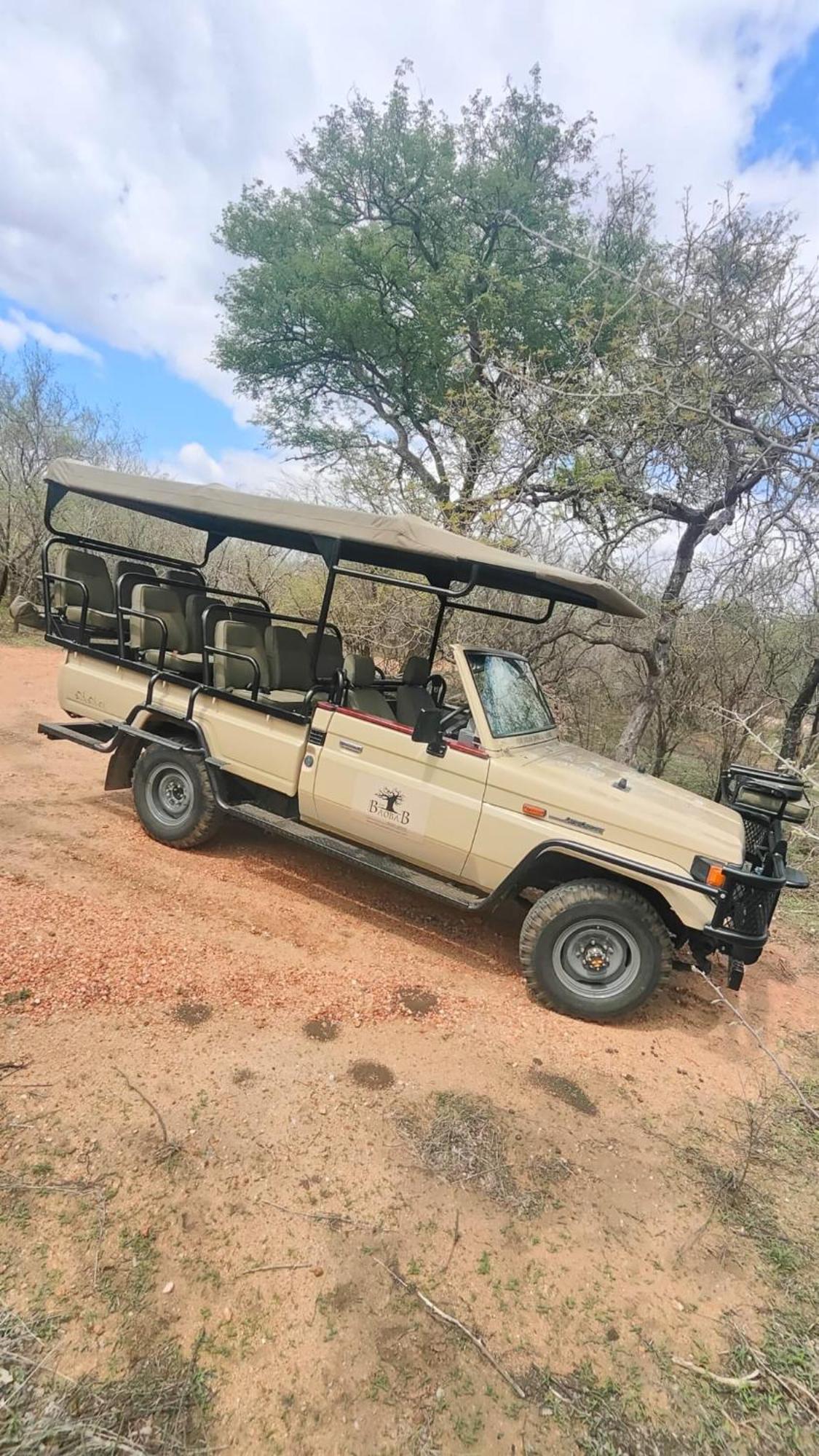 The Baobab Bush Lodge And Villa 호에드스프뤼트 외부 사진