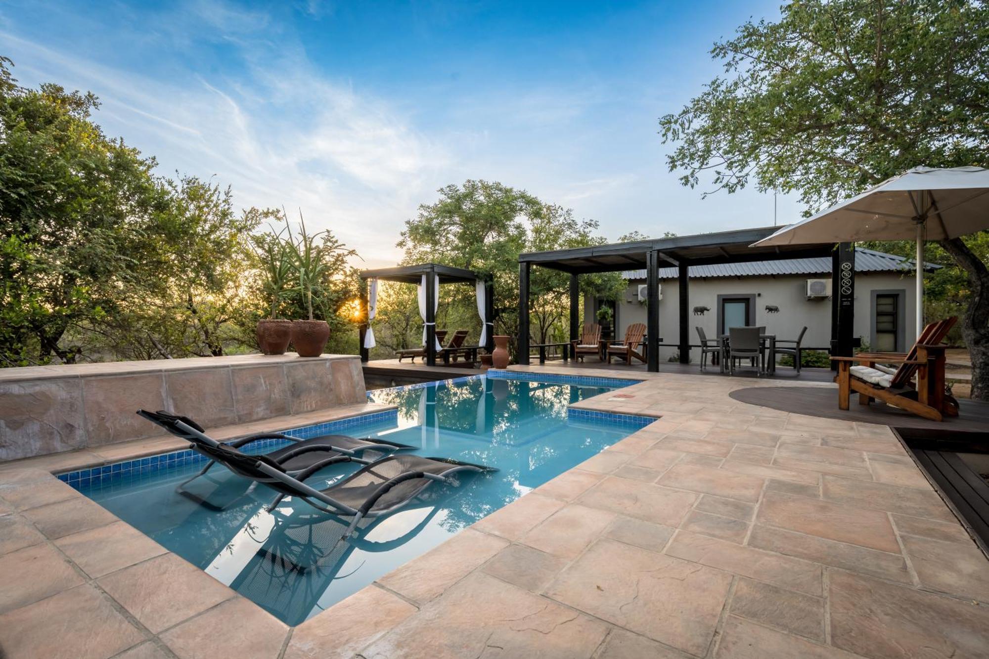 The Baobab Bush Lodge And Villa 호에드스프뤼트 외부 사진